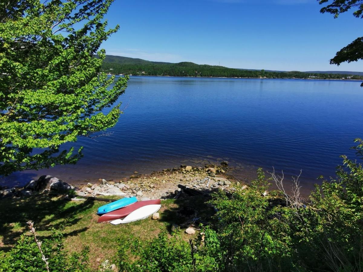Knotty Pine Ocean Front Suite - Adults Only Ingonish Eksteriør billede