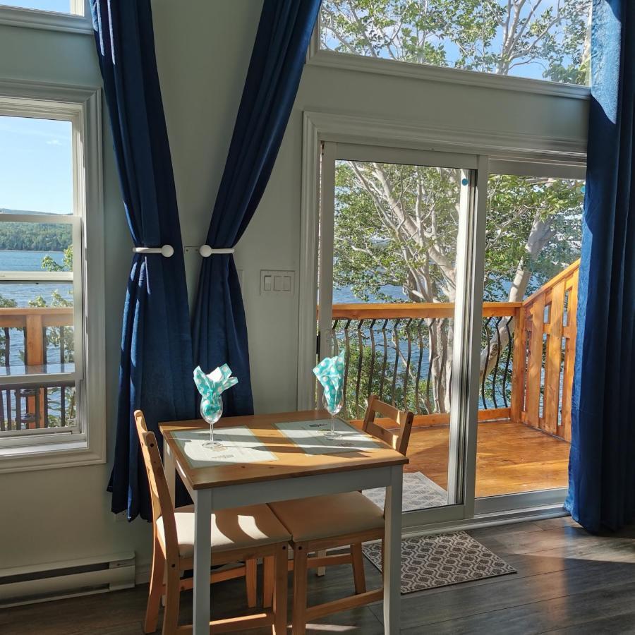 Knotty Pine Ocean Front Suite - Adults Only Ingonish Eksteriør billede