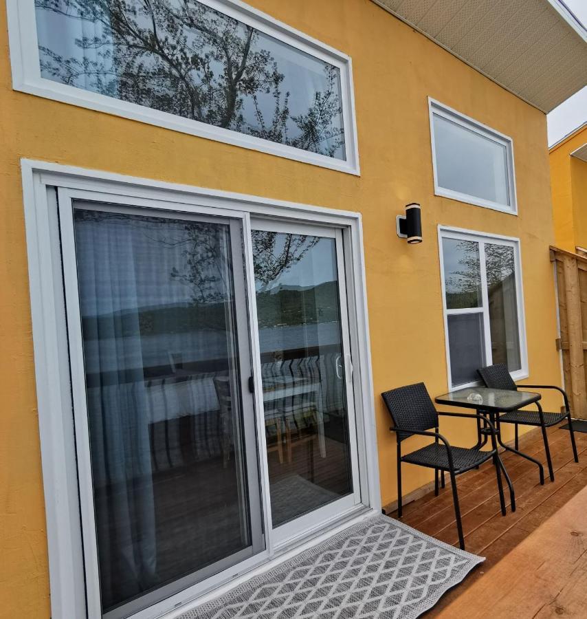 Knotty Pine Ocean Front Suite - Adults Only Ingonish Eksteriør billede