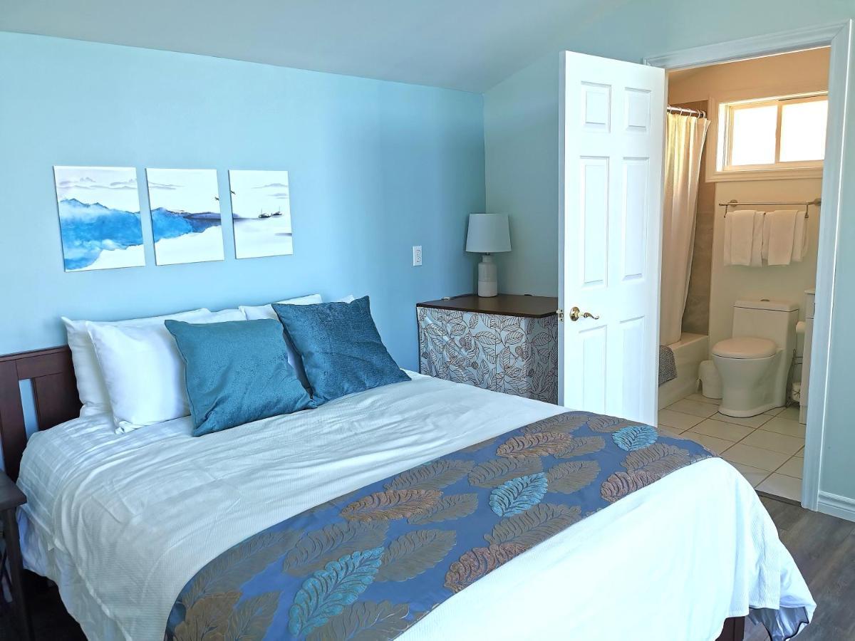 Knotty Pine Ocean Front Suite - Adults Only Ingonish Eksteriør billede